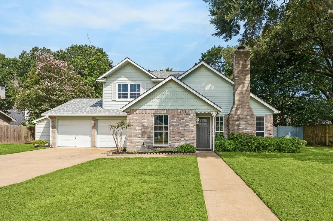 Photo of 1003 Eagle Lake Road