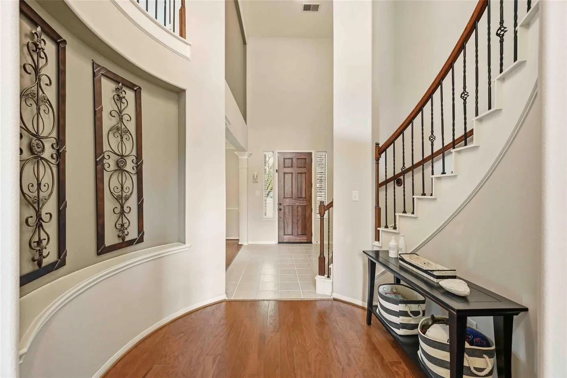 Photo of 14534 Mountain Cliff Lane