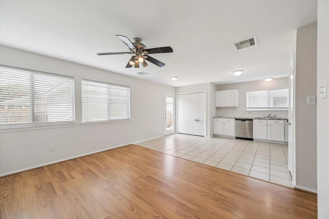Photo of 6205 Lone Prairie Way