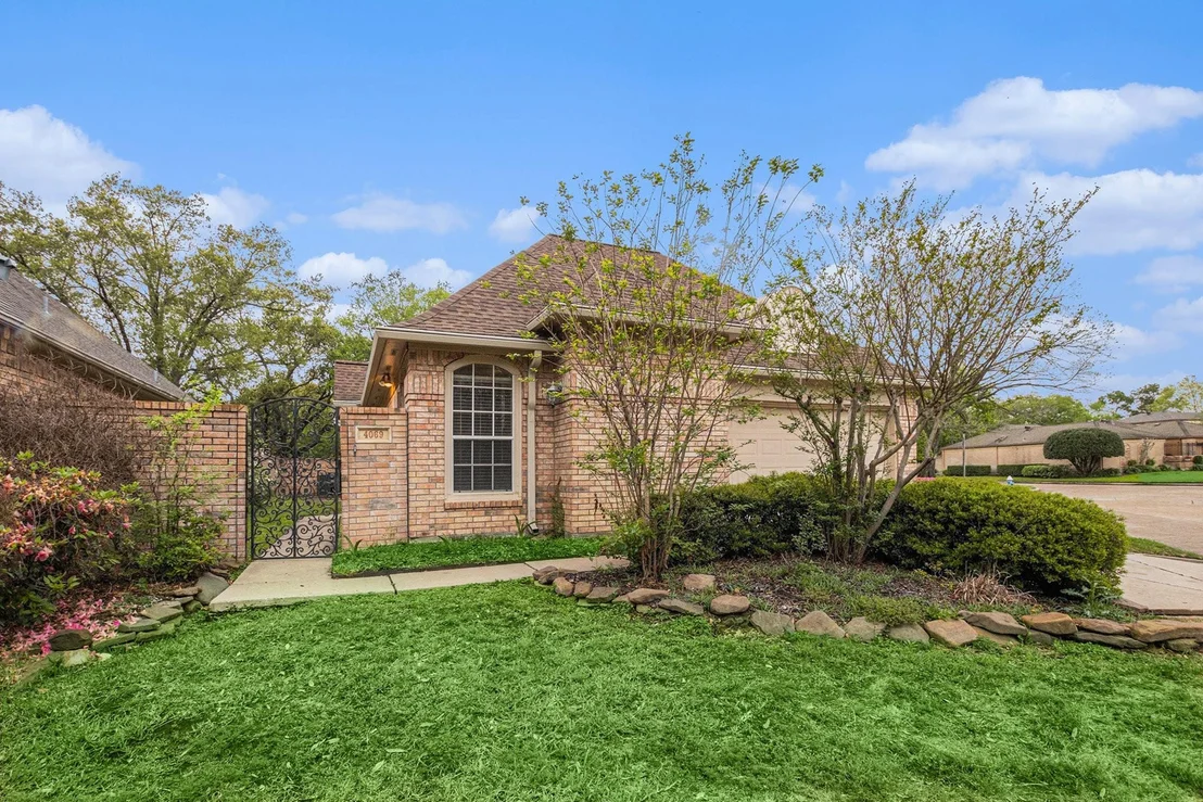 Photo of 4069 Heathersage Drive
