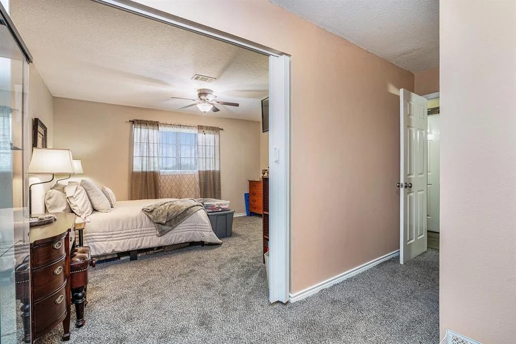 Photo of 4206 Lawrence Road