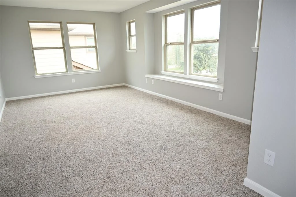 Photo of 4027 Fernglade Drive