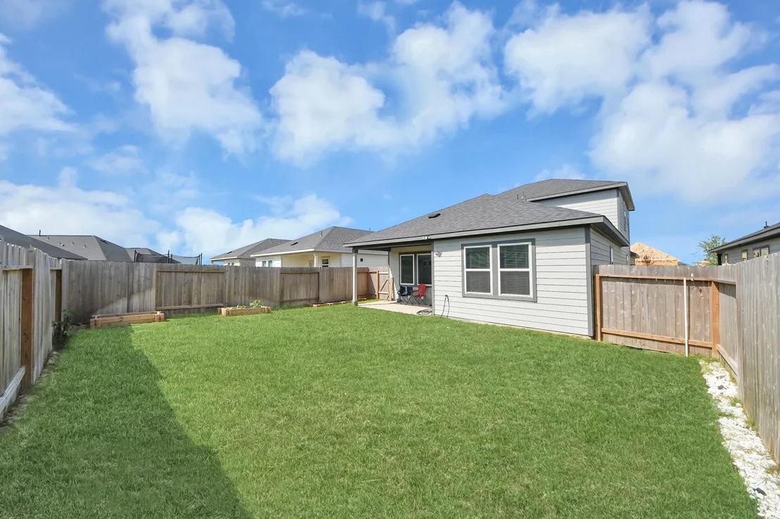 Photo of 21823 Yellow Pineapple Lane