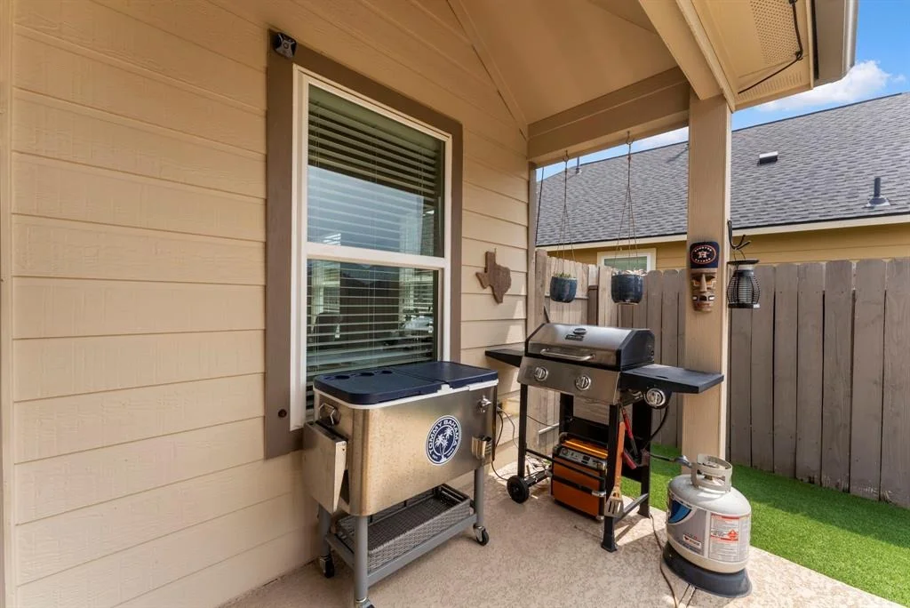 Photo of 9998 Chimney Swift Lane