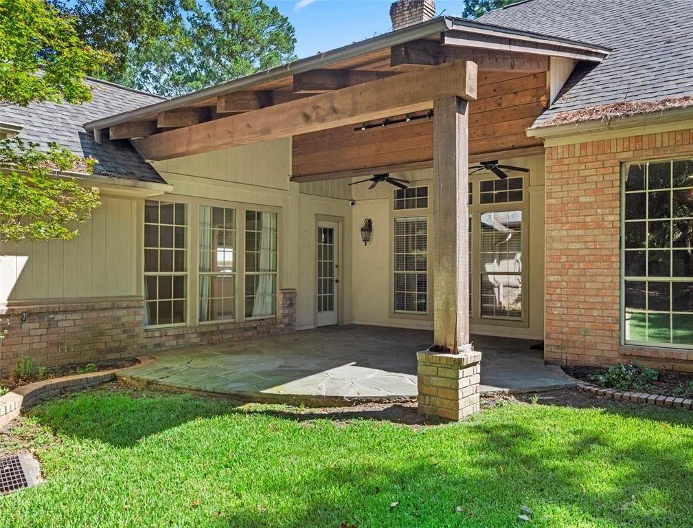 Photo of 1503 Woodlands Drive