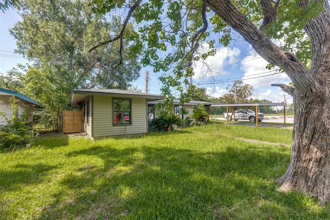 Photo of 6527 Beekman Road