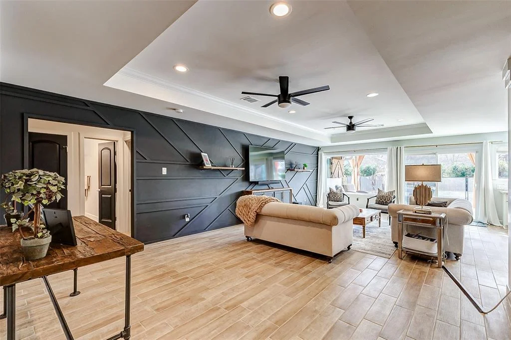 Photo of 5939 Benning Drive