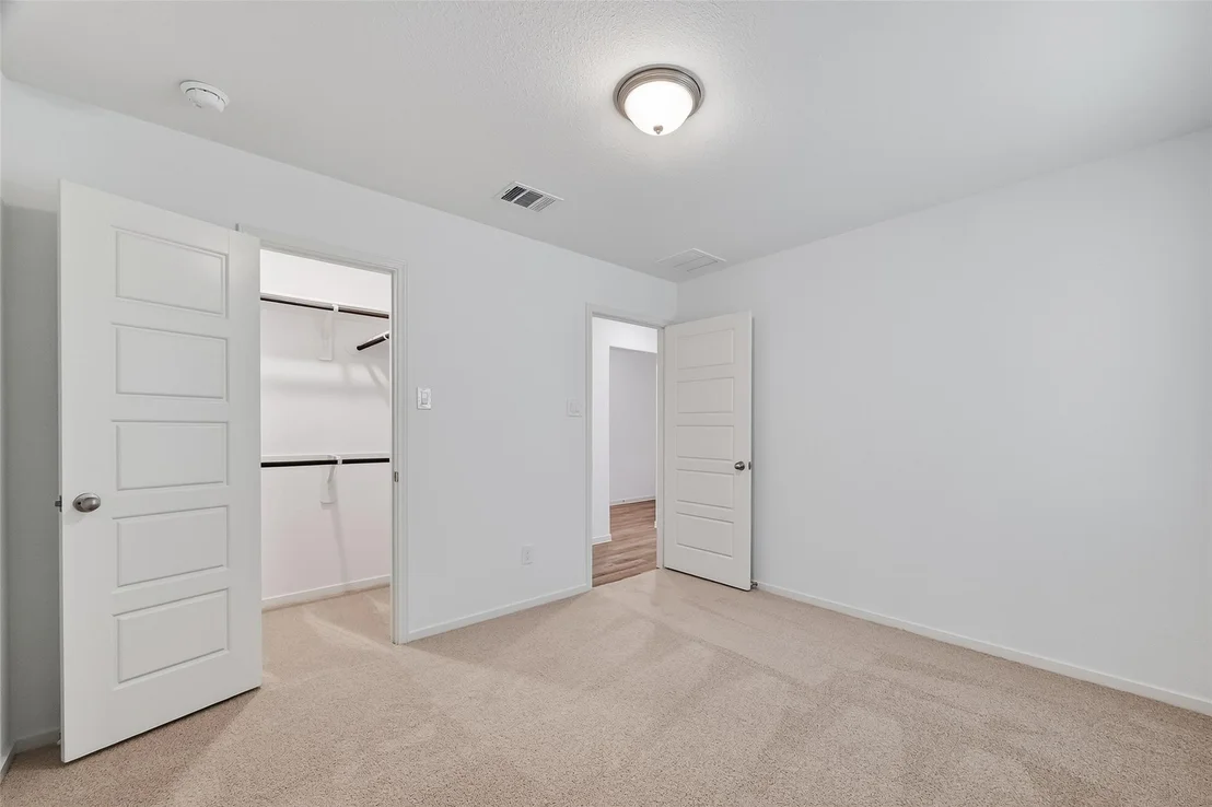 Photo of 3314 Rolling River Drive