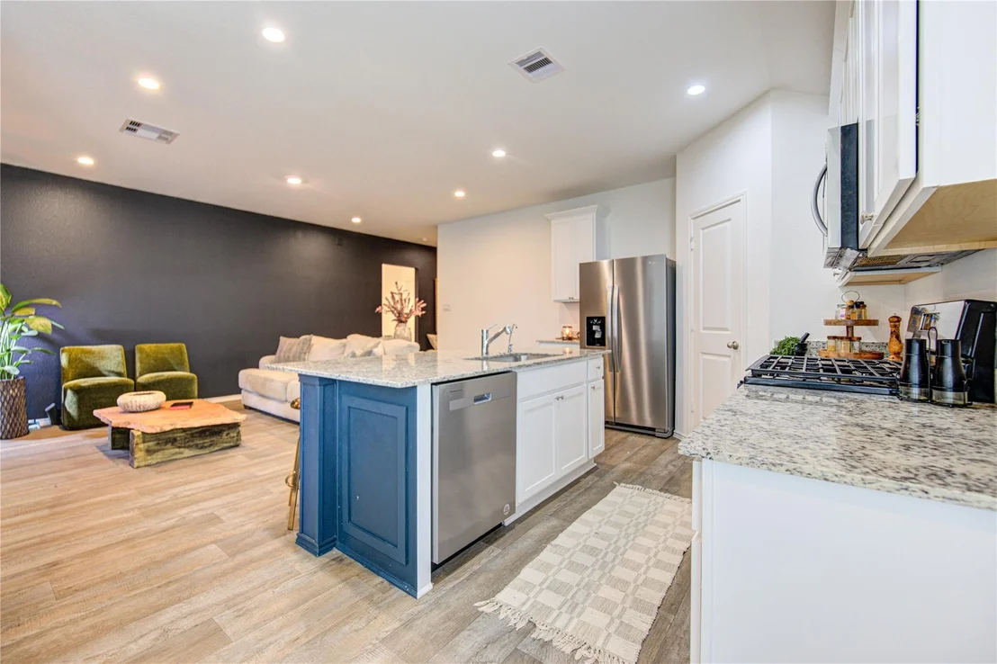 Photo of 4230 Berwick Park Lane