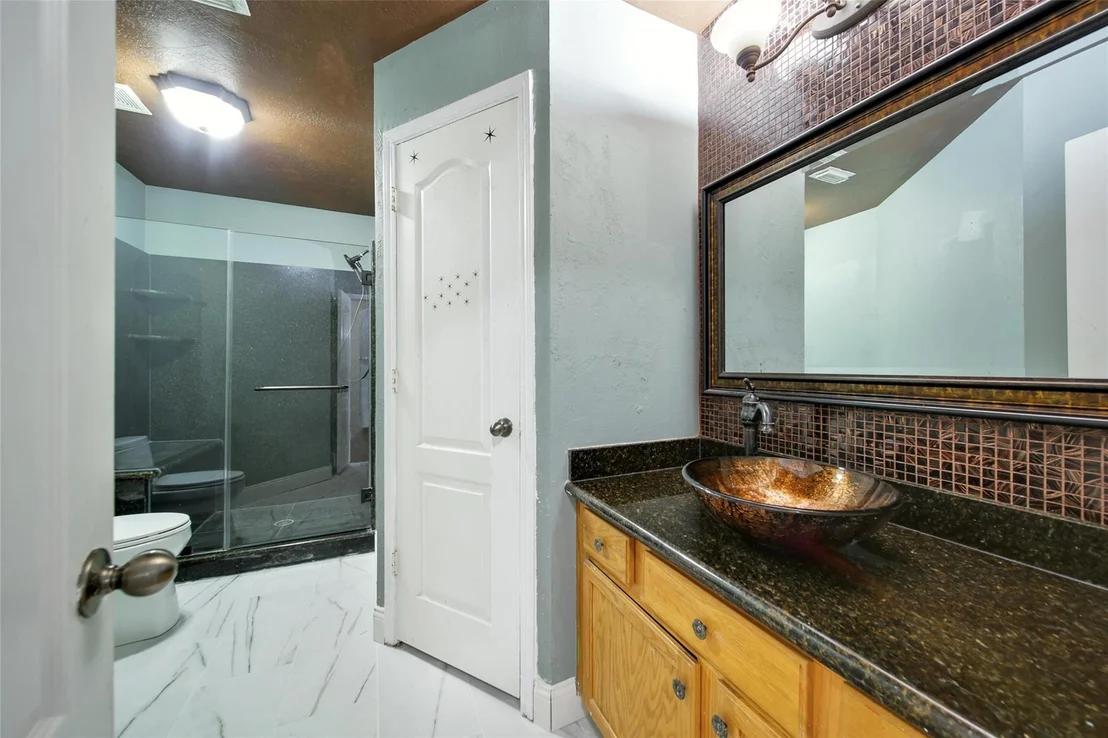 Photo of 18827 Squirrel Oaks Drive