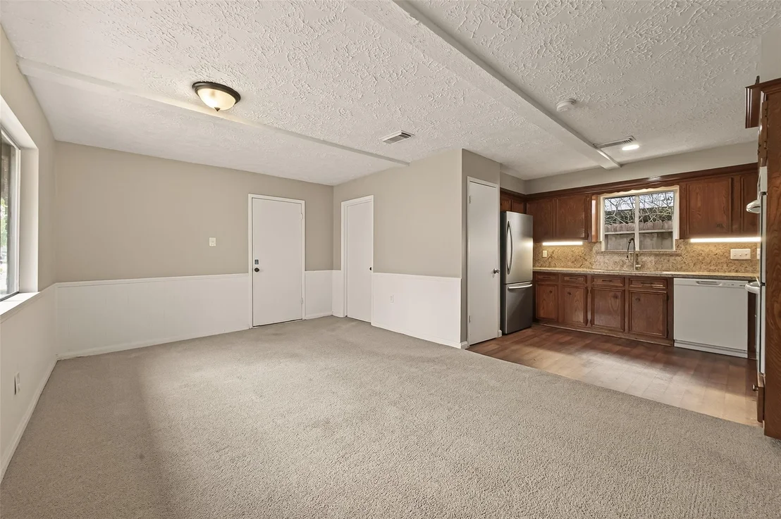 Photo of 4215 Long Grove Drive