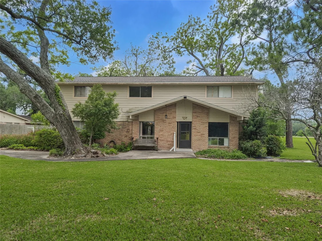 Photo of 102 Post Oak