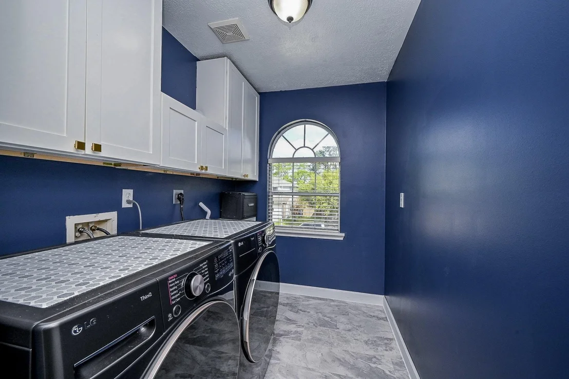 Photo of 2534 Halstead Drive