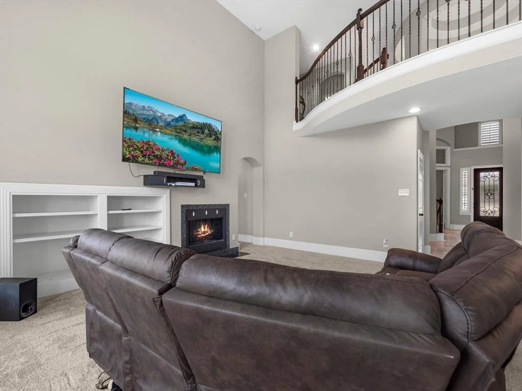 Photo of 330 Honeysuckle Vine Drive