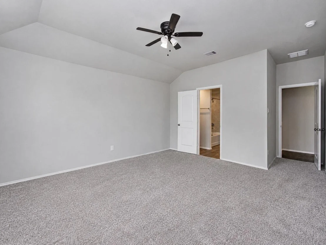 Photo of 23719 Harrow Field Lane