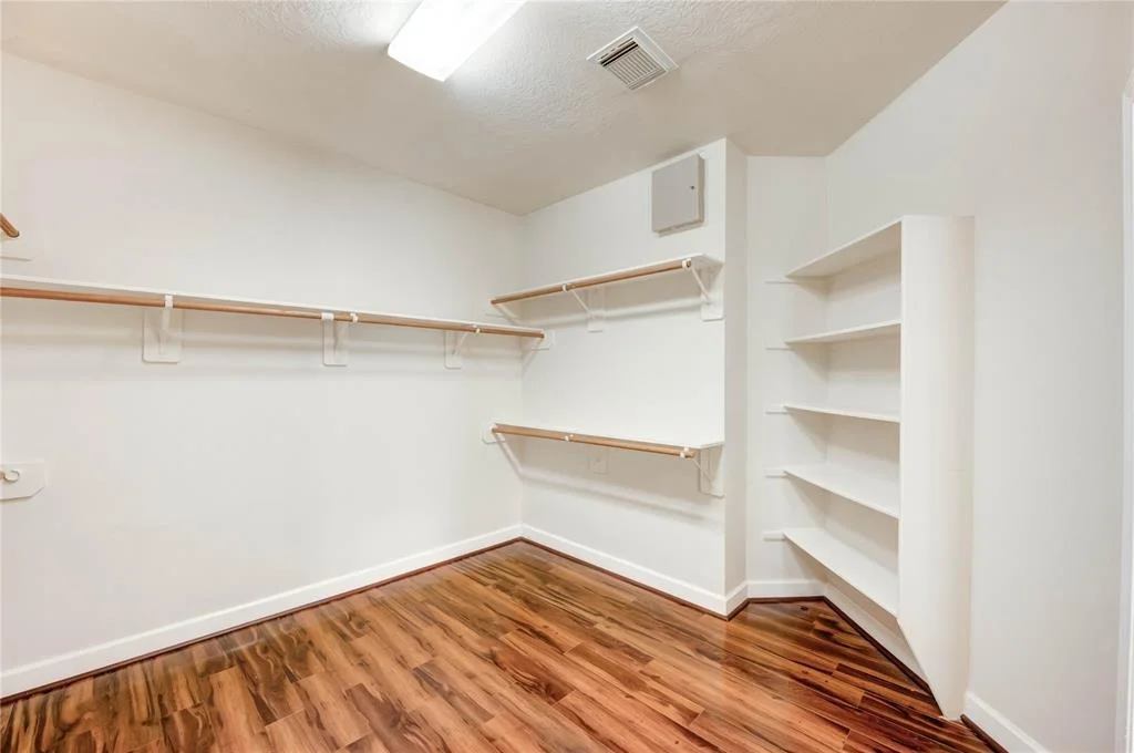 Photo of 14330 Ayers Rock Road