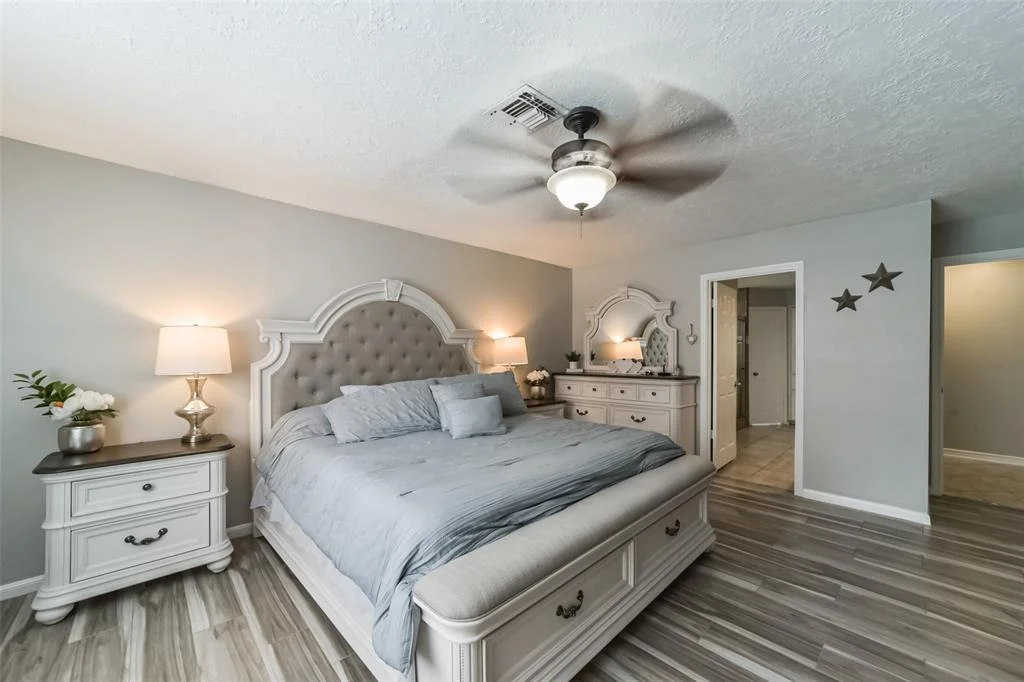 Photo of 11814 Gardenglen Drive