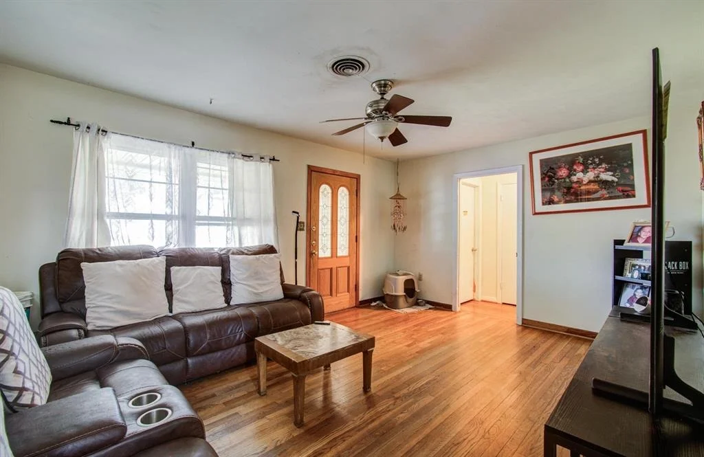 Photo of 5425 Viking Drive