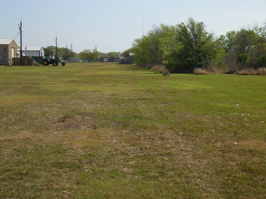 Photo of 978 Cr 251 Street