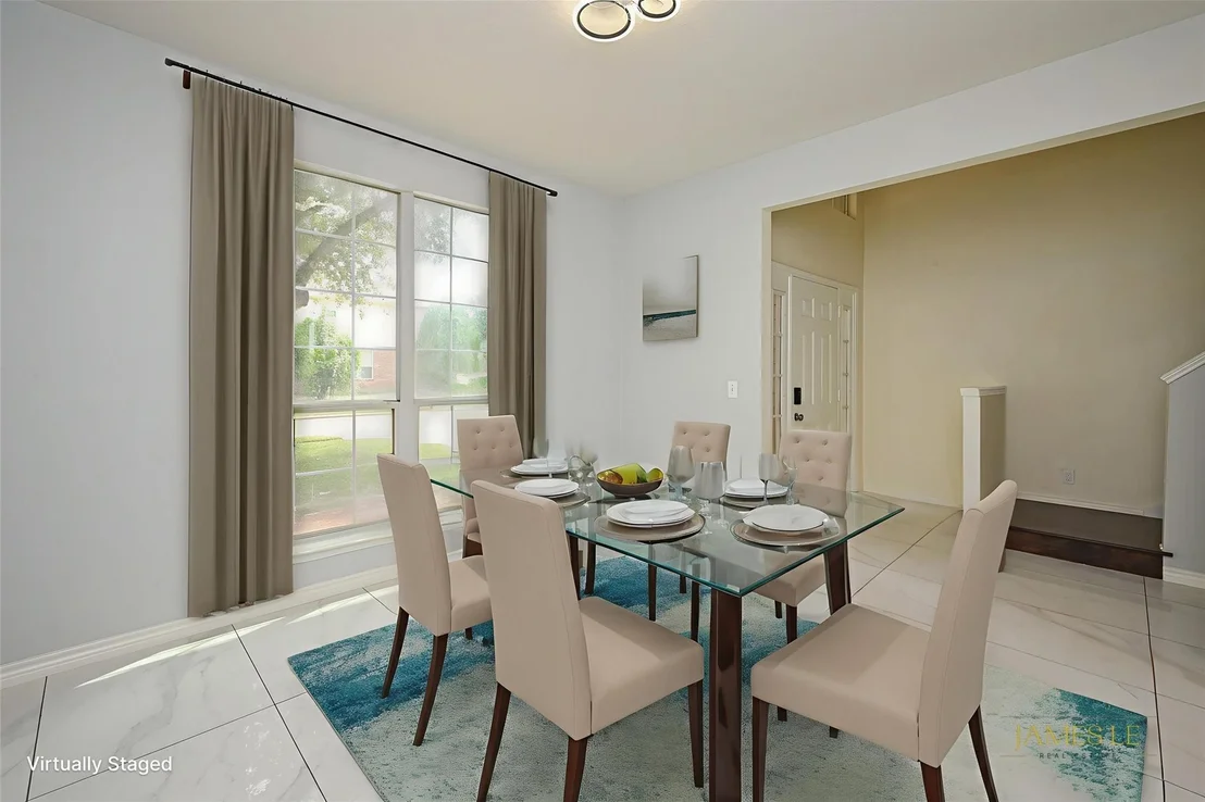 Photo of 11011 Glenora Drive