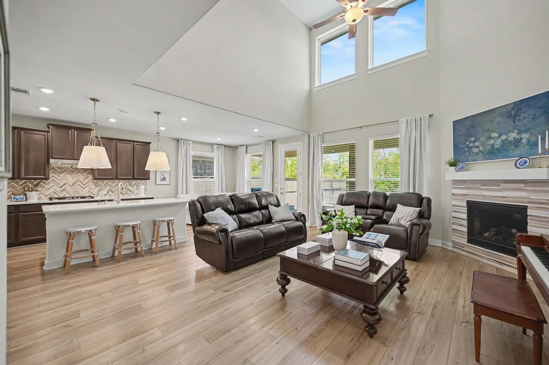 Photo of 17607 Harper's Way