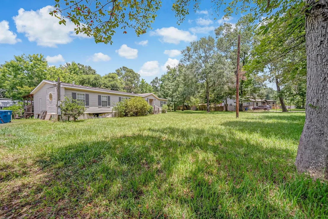 Photo of 25979 Shade Tree Lane