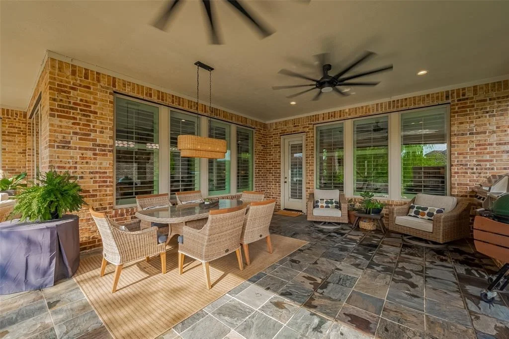 Photo of 7 Edgemont Court
