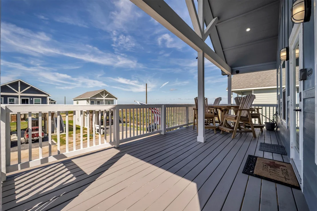 Photo of 1094 Cedar Lane