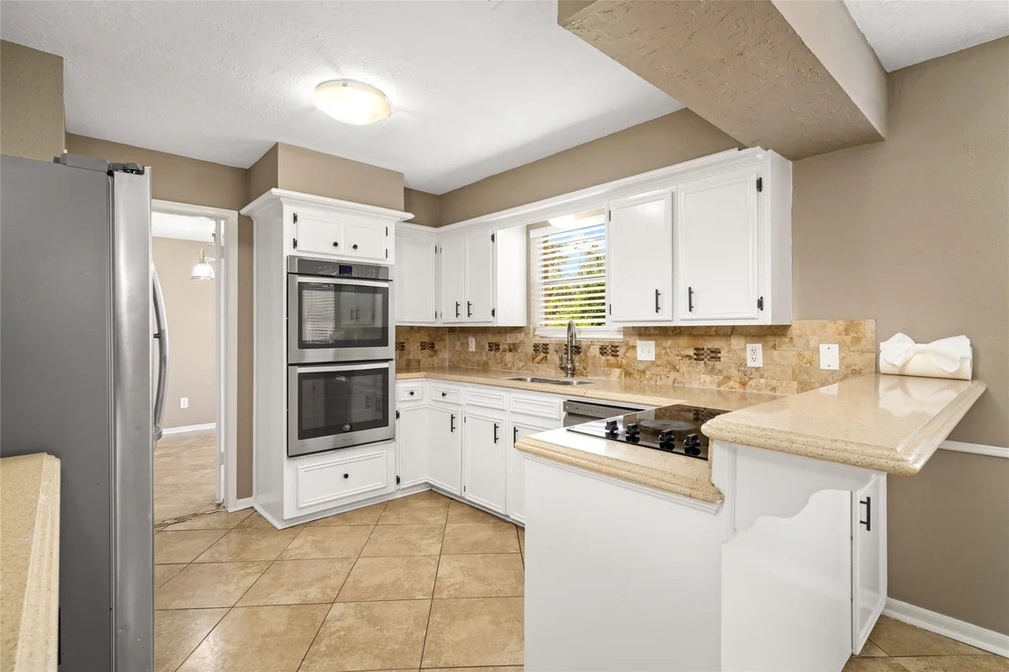 Photo of 24915 Butterwick Drive