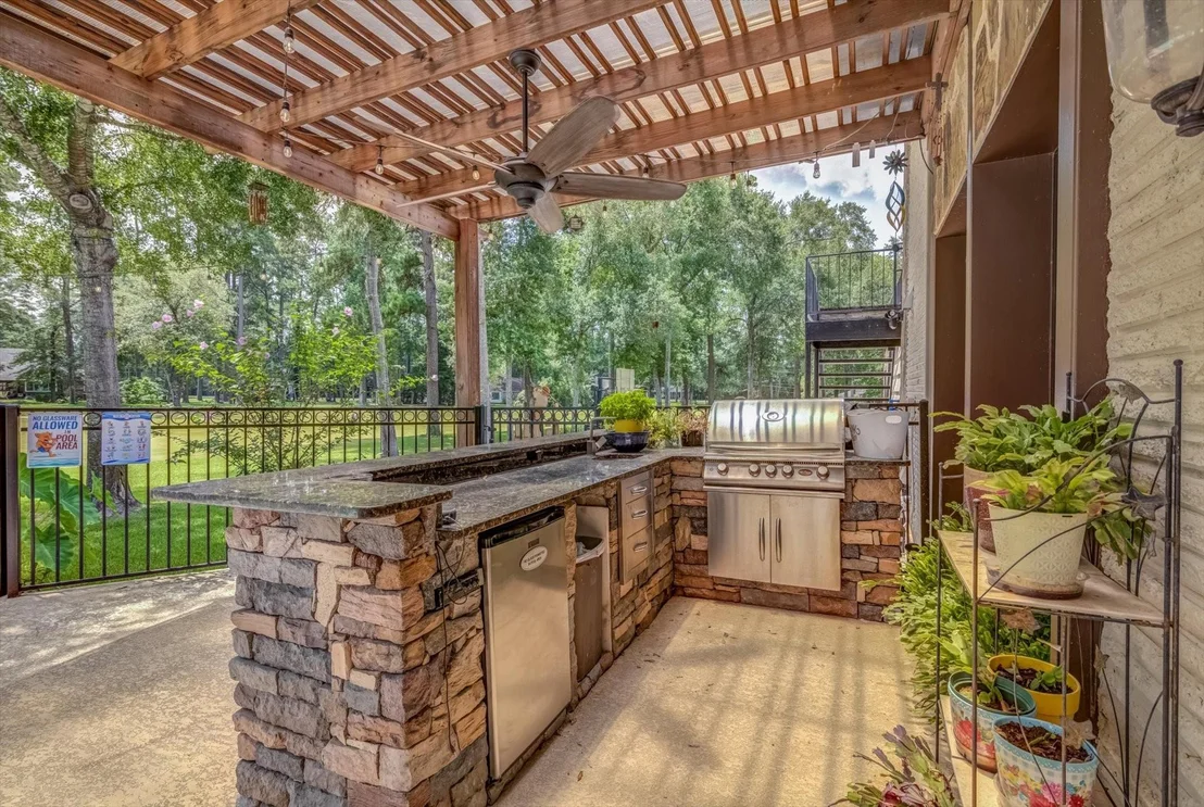 Photo of 22 Winged Foot Drive