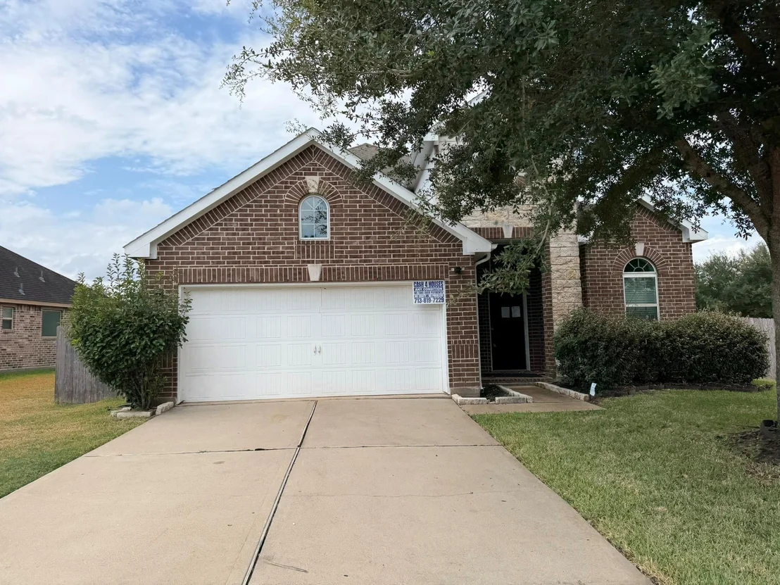 Photo of 5902 Carnaby Lane