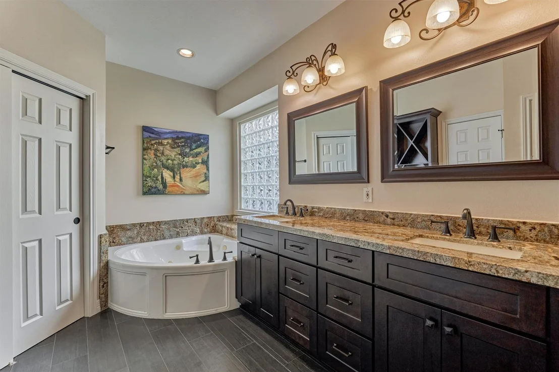 Photo of 18 Split Rail Place