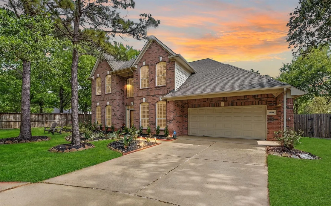 Photo of 16018 Lower Lake Drive