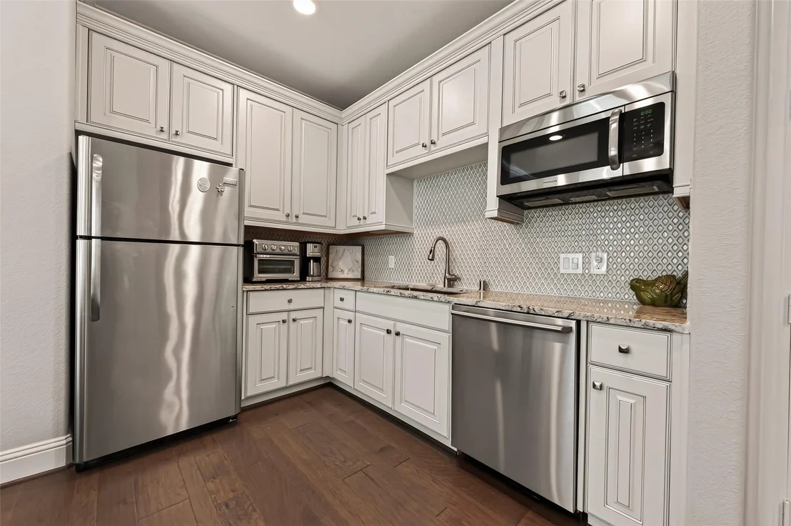Photo of 3728 Forest Brook Lane