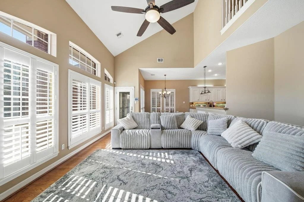 Photo of 5811 Desert Oak Way