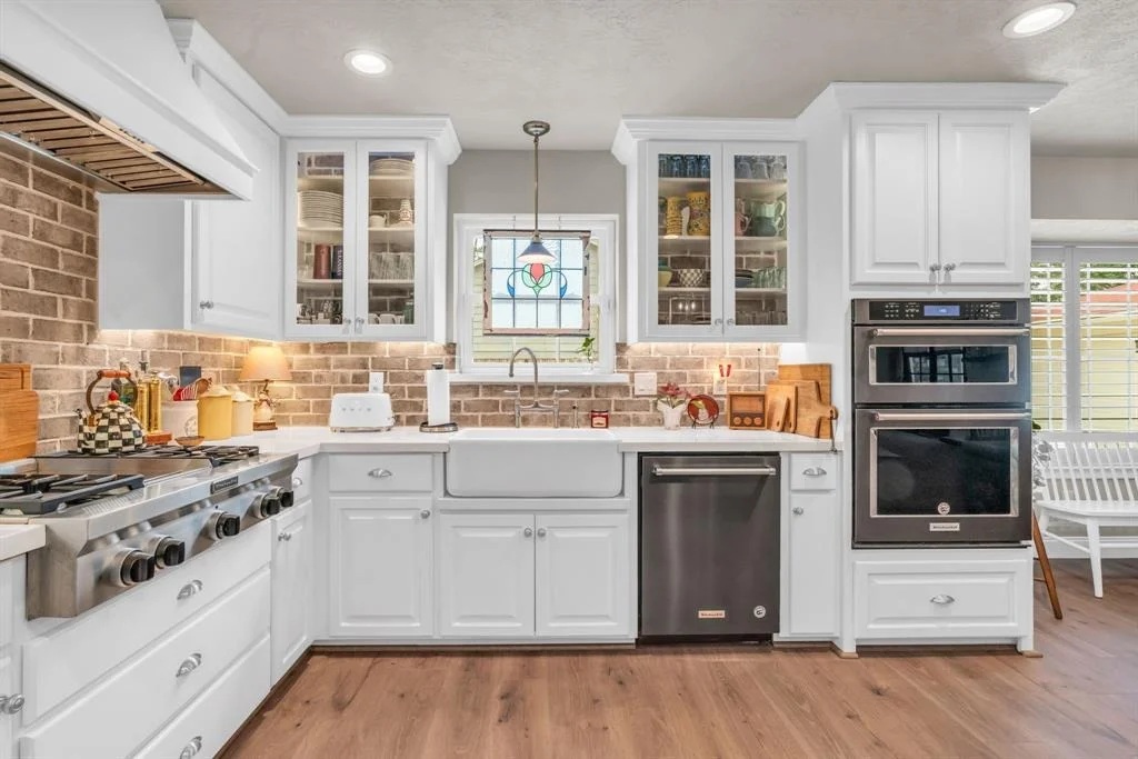 Photo of 302 Shady Glen Lane