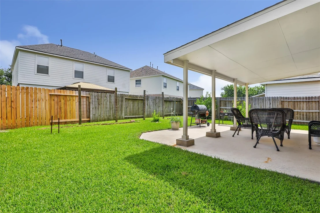 Photo of 12122 Landsdown Ridge Way