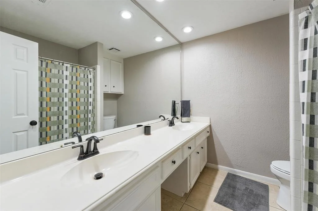 Photo of 1831 Ash Forest Drive