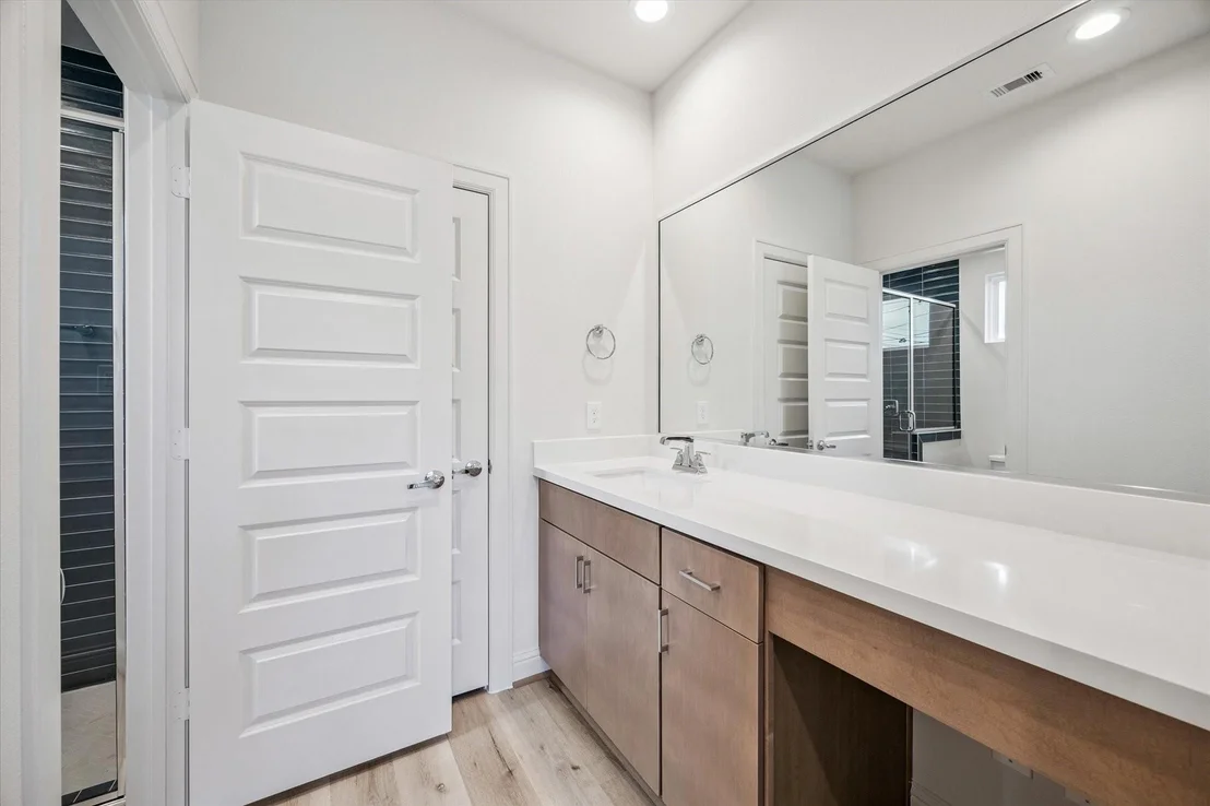 Photo of 1808 Elysian Street
