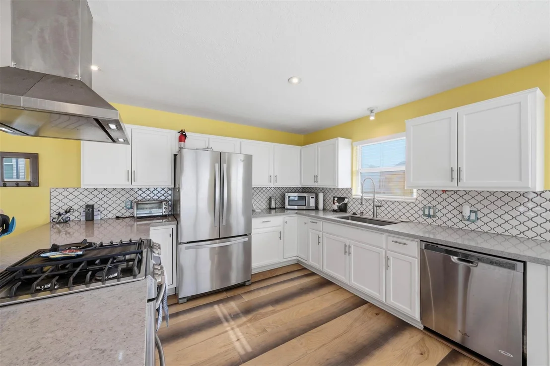 Photo of 2 S Sandpiper Street