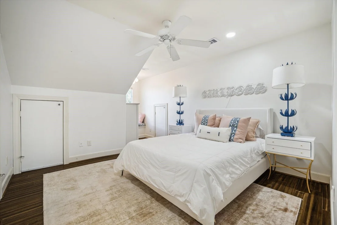 Photo of 6151 Doliver Drive