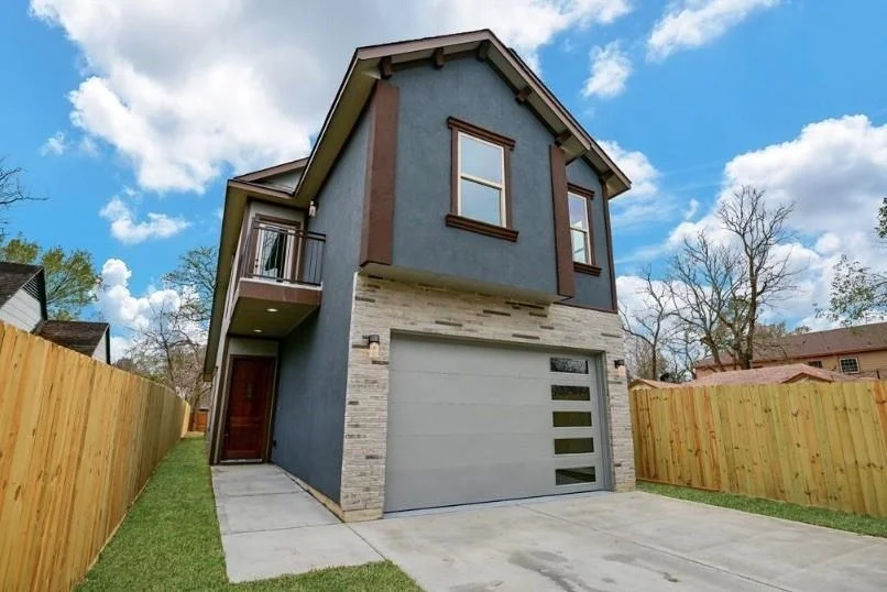 Photo of 8422 Lanewood Drive