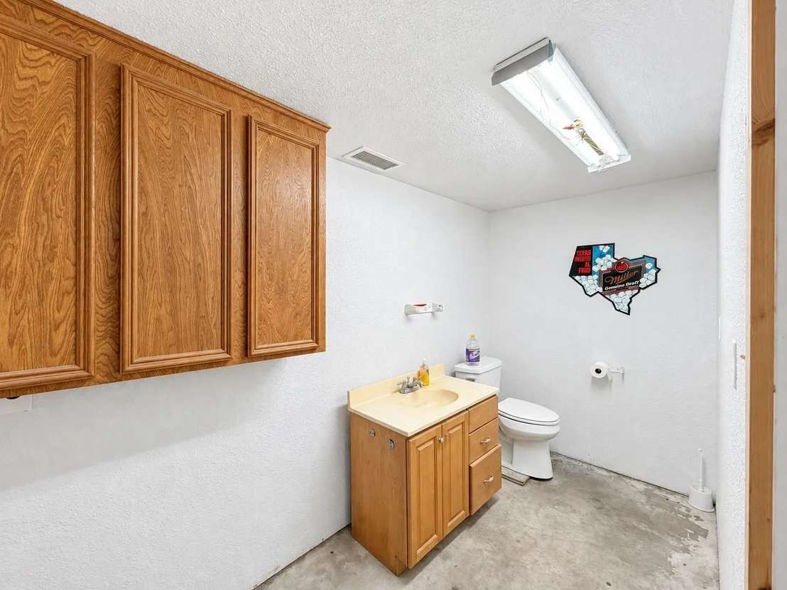 Photo of 13533 Luthe Road