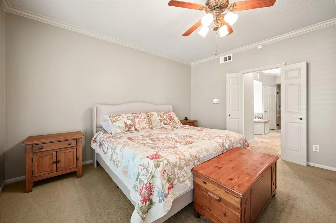 Photo of 610 Rock Cove