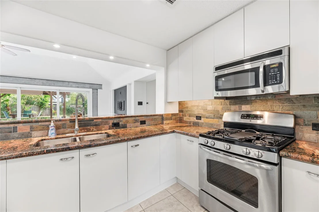 Photo of 2418 Pebbledowne Circle