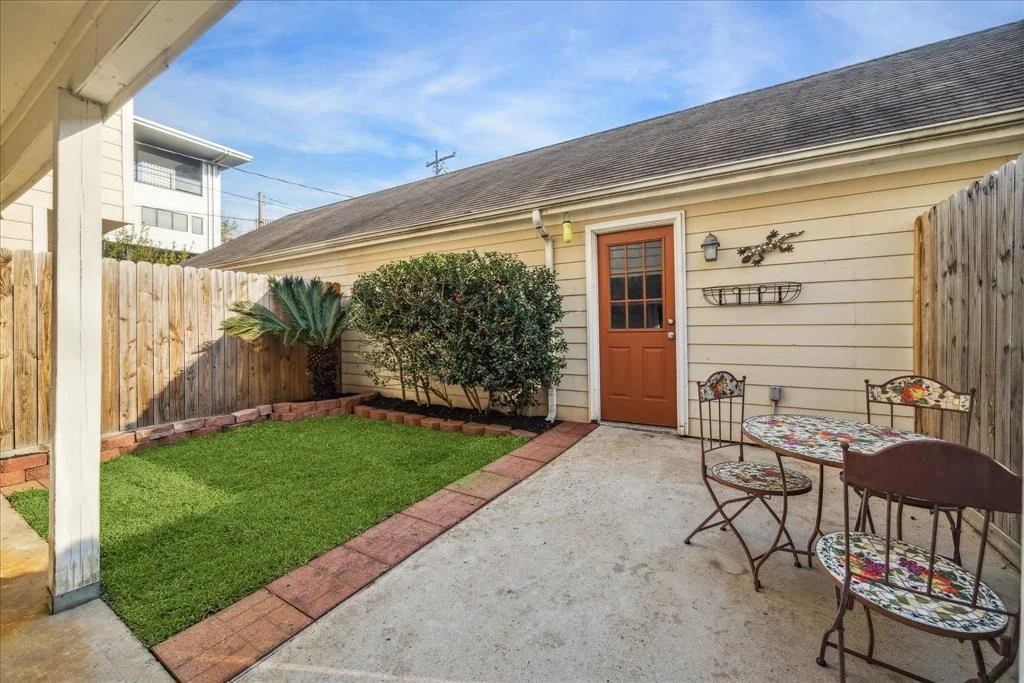 Photo of 1105 Robin Street