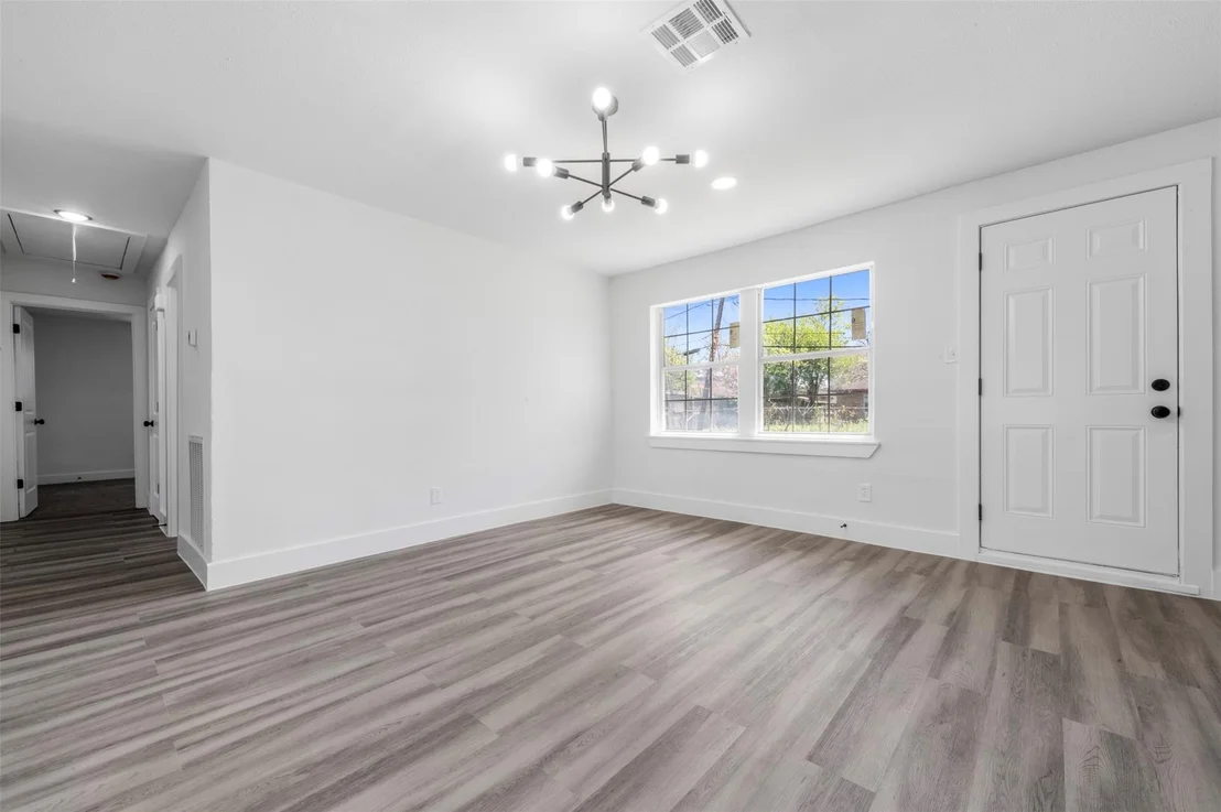 Photo of 4115 Trail Lake Drive