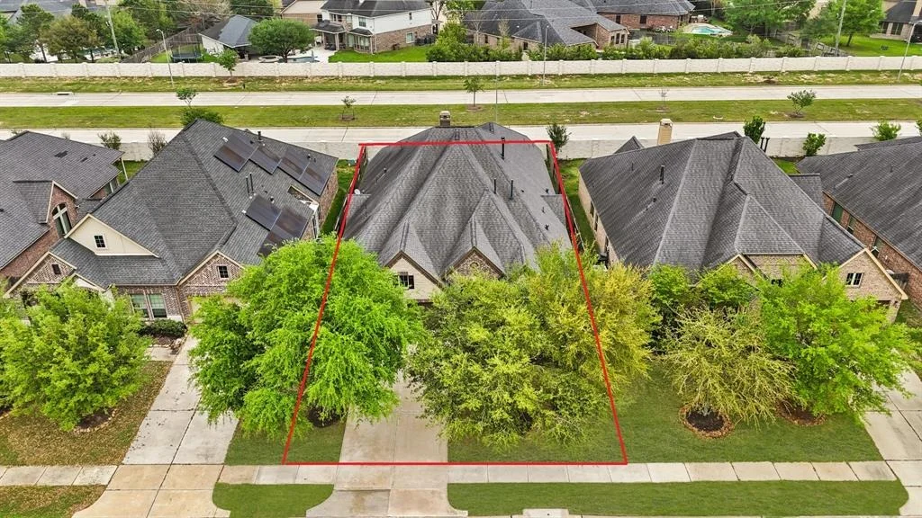 Photo of 2711 Park Hills Drive