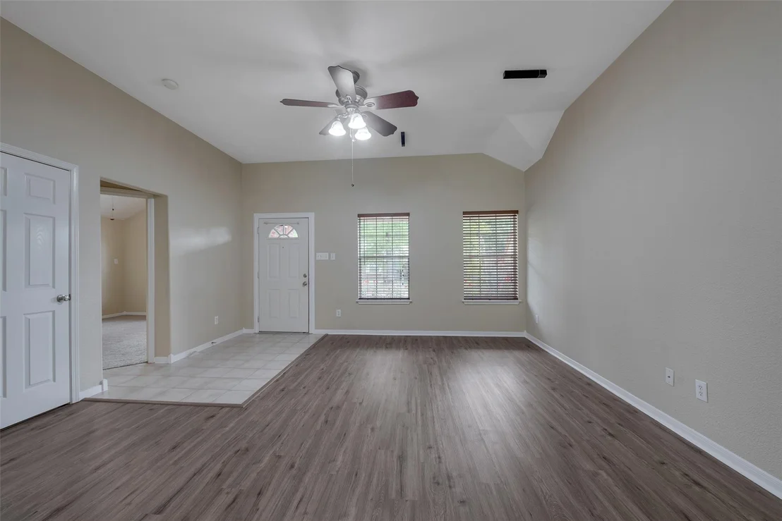 Photo of 25610 Dogwood Lane