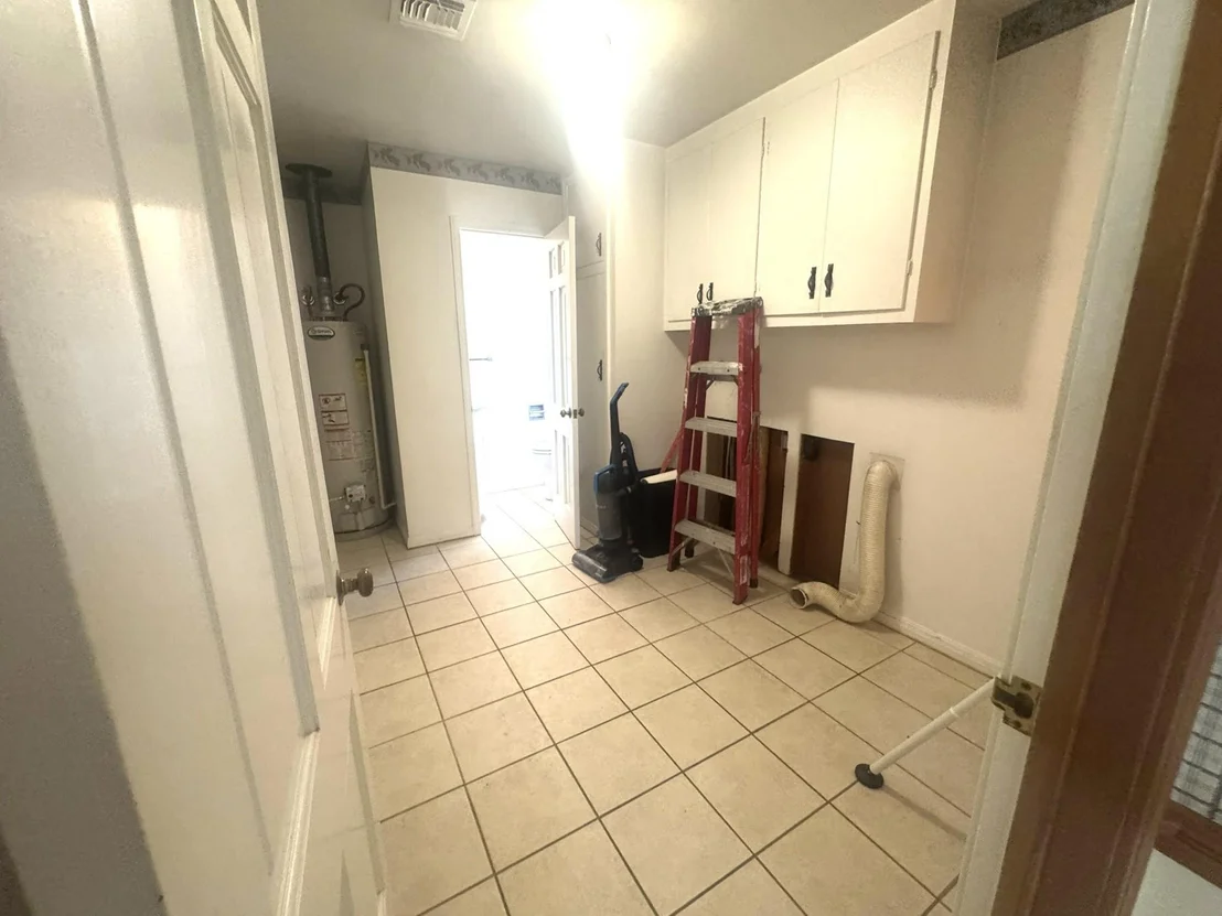 Photo of 803 Merry Lane
